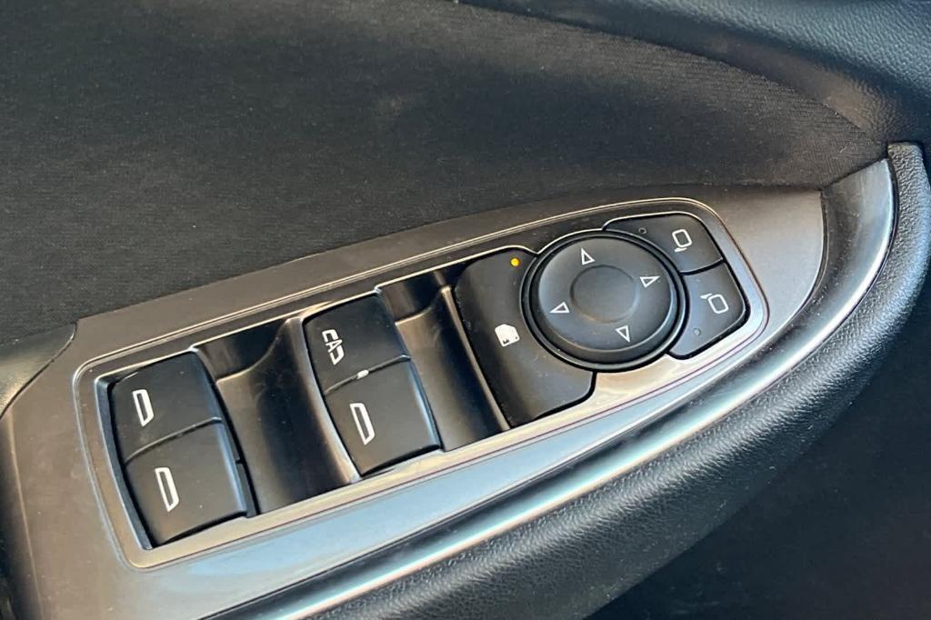 used 2020 Chevrolet Malibu car, priced at $13,539
