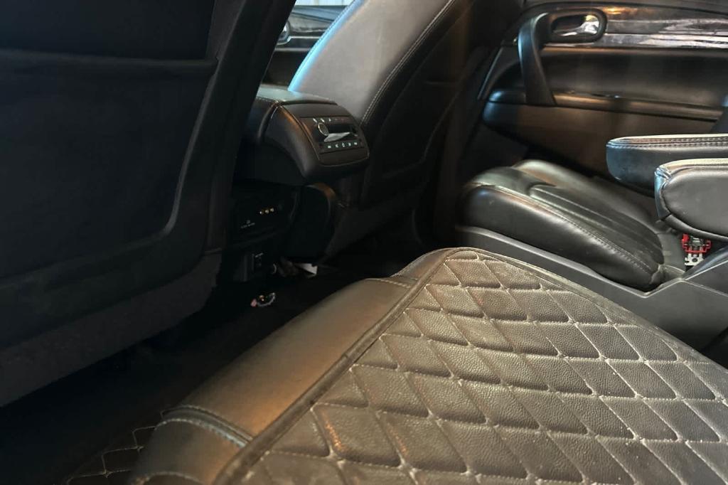 used 2015 Buick Enclave car, priced at $10,183