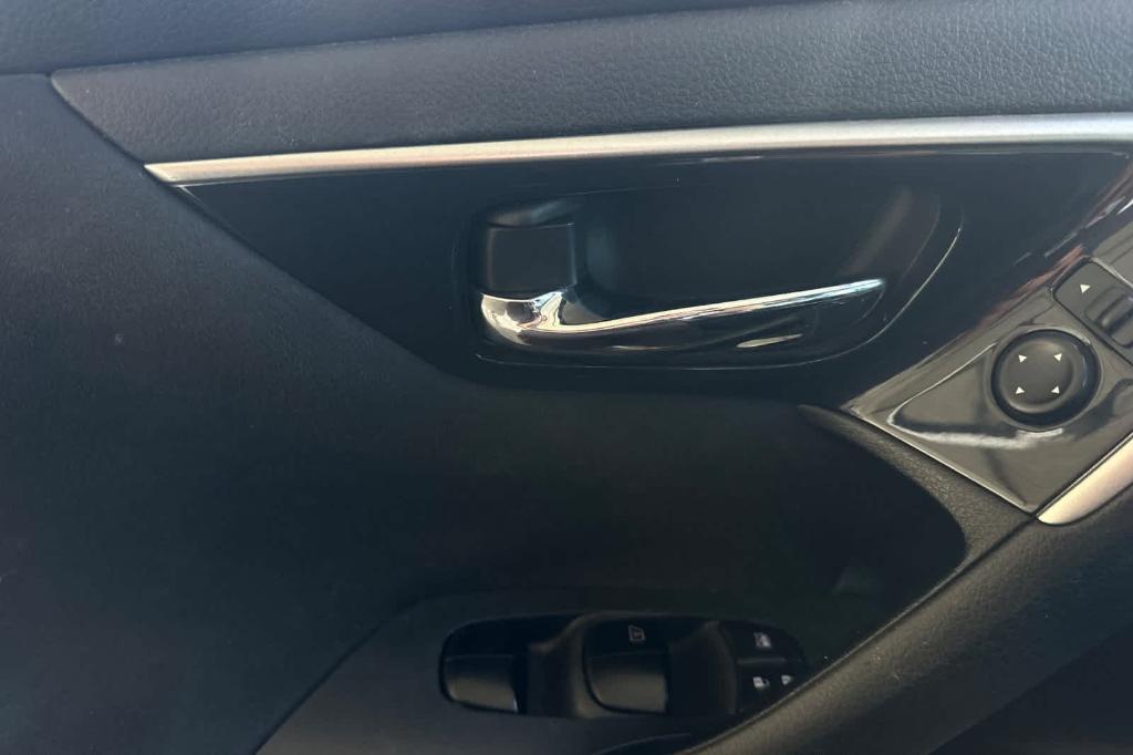 used 2014 Nissan Altima car, priced at $6,995