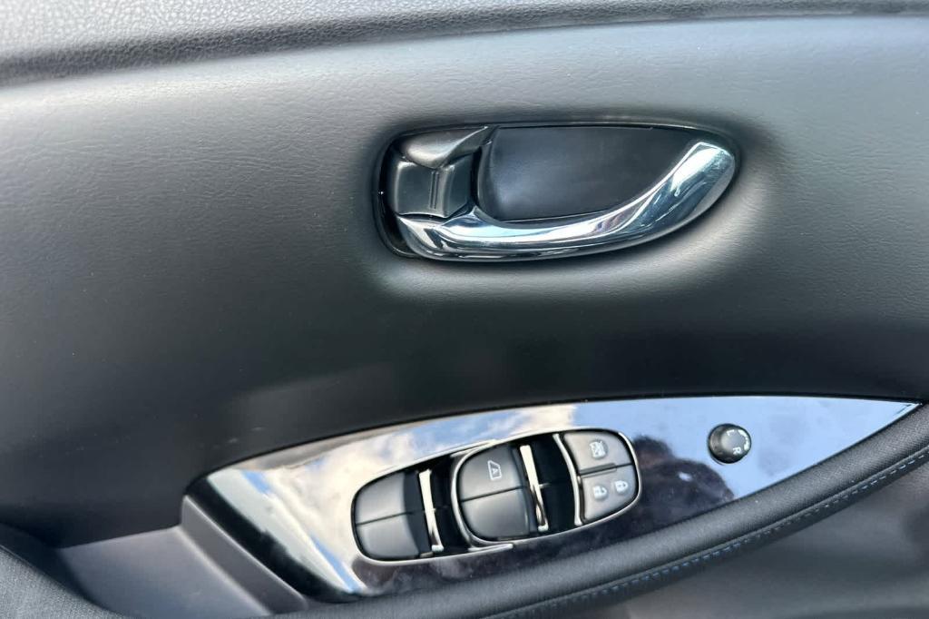 new 2025 Nissan Leaf car, priced at $38,335