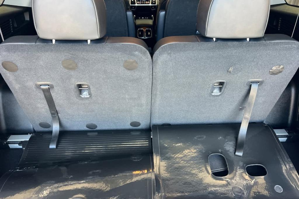 used 2023 Kia Sorento Hybrid car, priced at $32,467