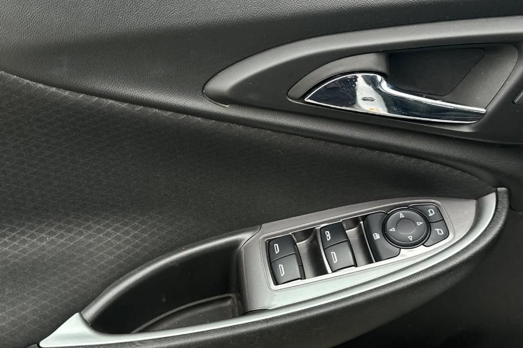 used 2023 Chevrolet Malibu car, priced at $15,992