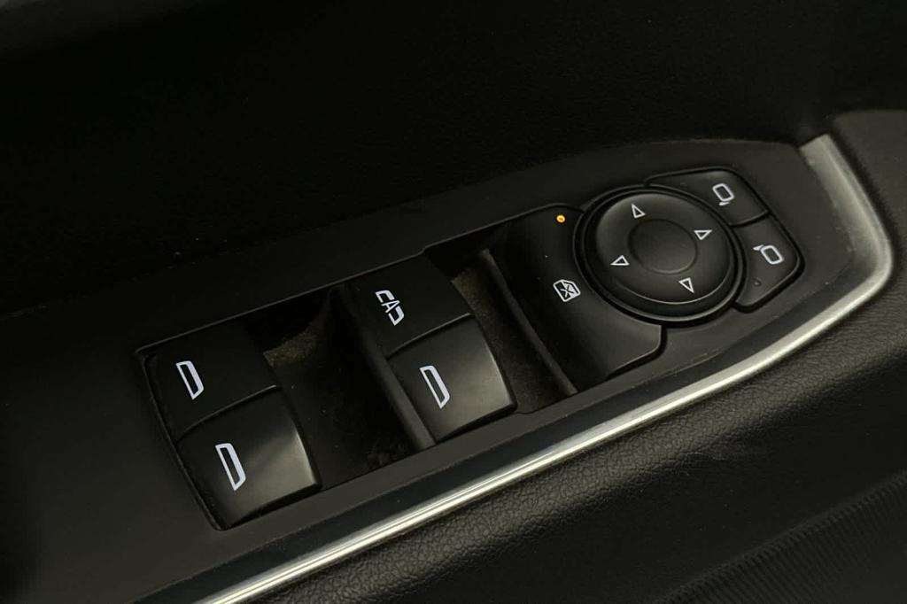 used 2023 Chevrolet Silverado 1500 car, priced at $33,250