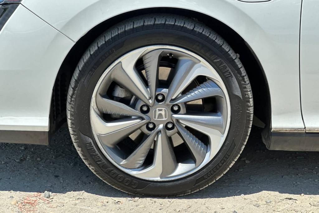 used 2019 Honda Clarity Plug-In Hybrid car, priced at $16,374