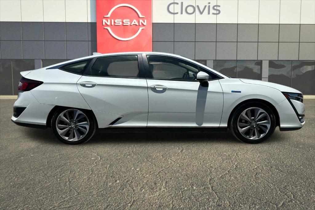 used 2019 Honda Clarity Plug-In Hybrid car, priced at $16,374