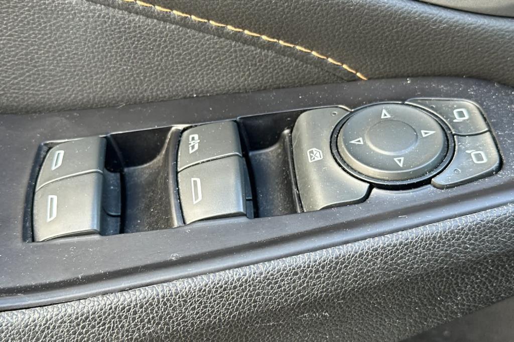 used 2019 Chevrolet Traverse car, priced at $23,995