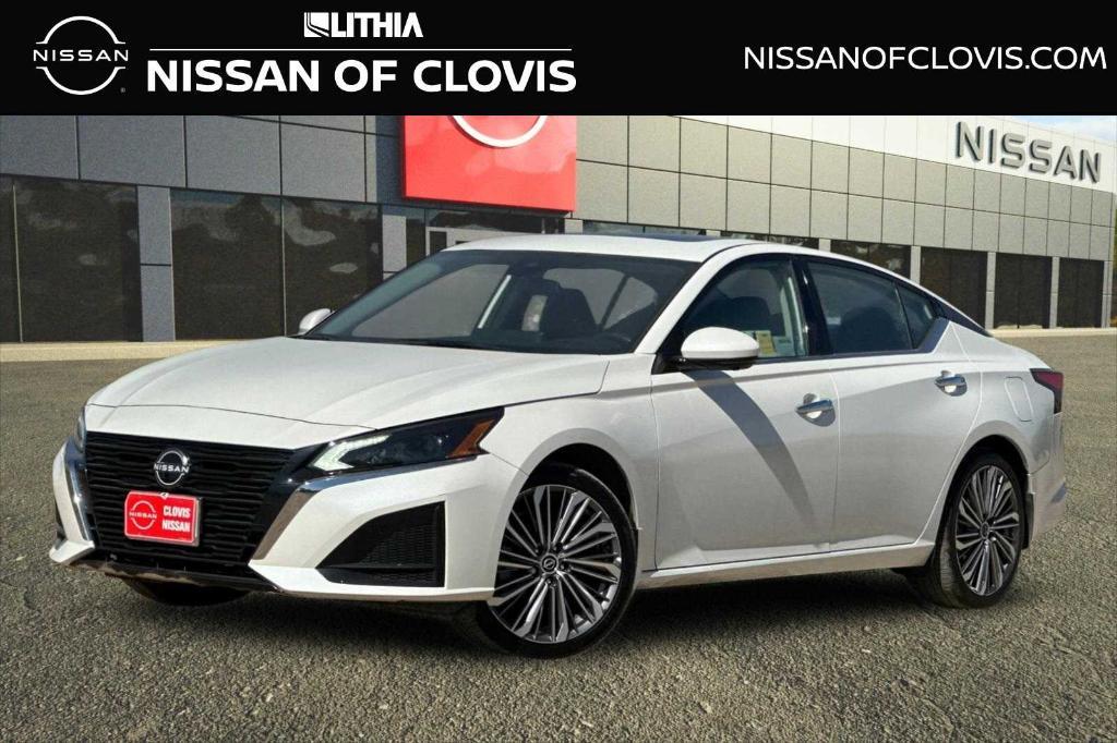 used 2023 Nissan Altima car, priced at $25,463
