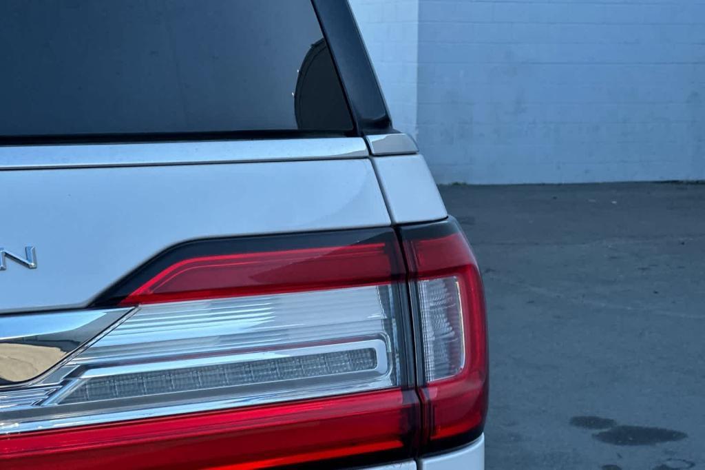 used 2019 Lincoln Navigator L car, priced at $38,894