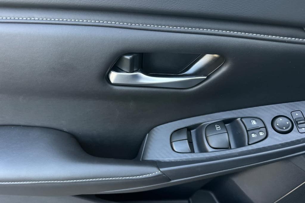 new 2025 Nissan Sentra car, priced at $22,714