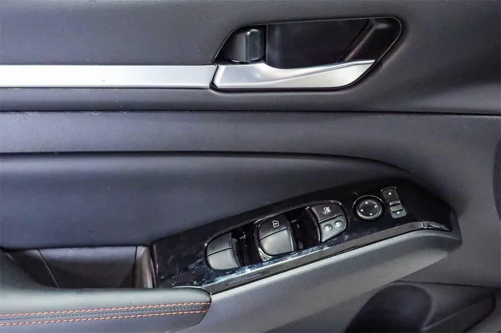 new 2025 Nissan Altima car, priced at $27,066