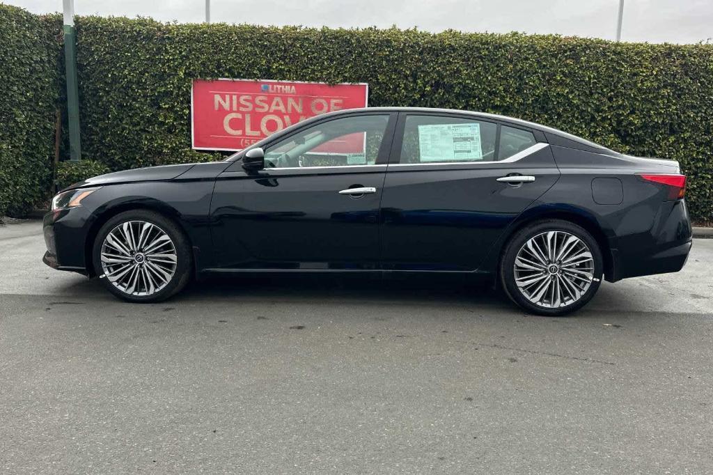 new 2025 Nissan Altima car, priced at $35,770