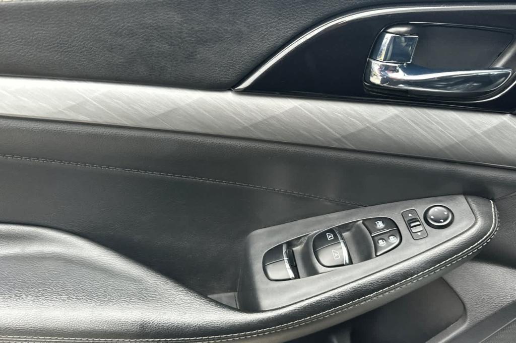 used 2018 Nissan Maxima car, priced at $10,189