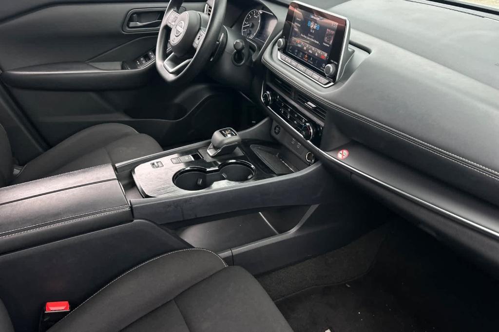 used 2024 Nissan Rogue car, priced at $18,371