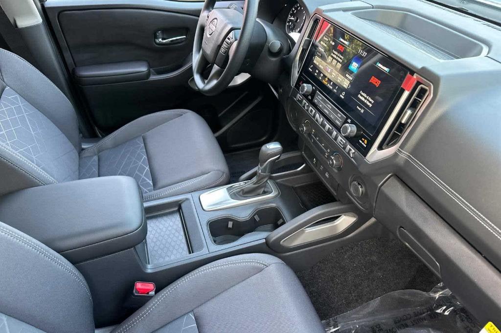 new 2025 Nissan Frontier car, priced at $36,321