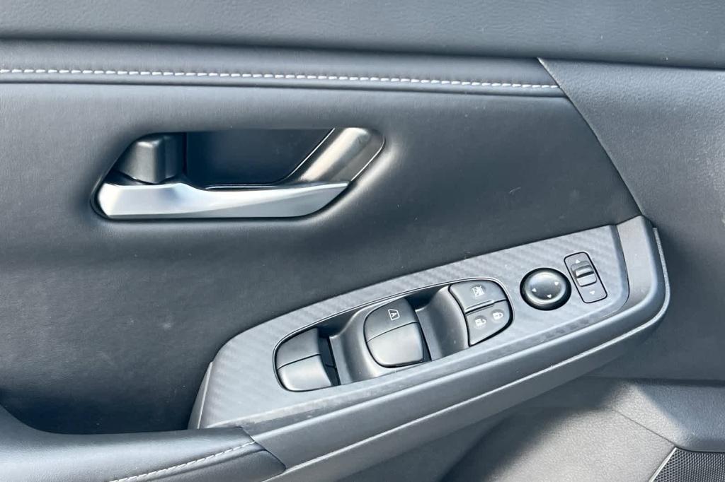 new 2025 Nissan Sentra car, priced at $22,312
