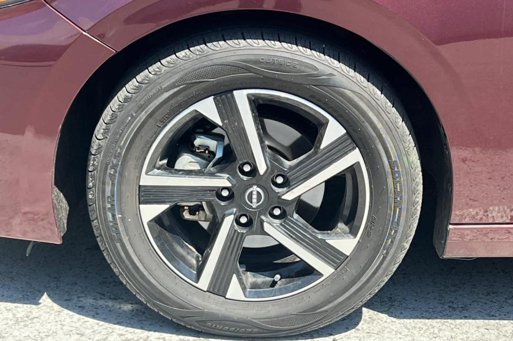 used 2024 Nissan Sentra car, priced at $18,491