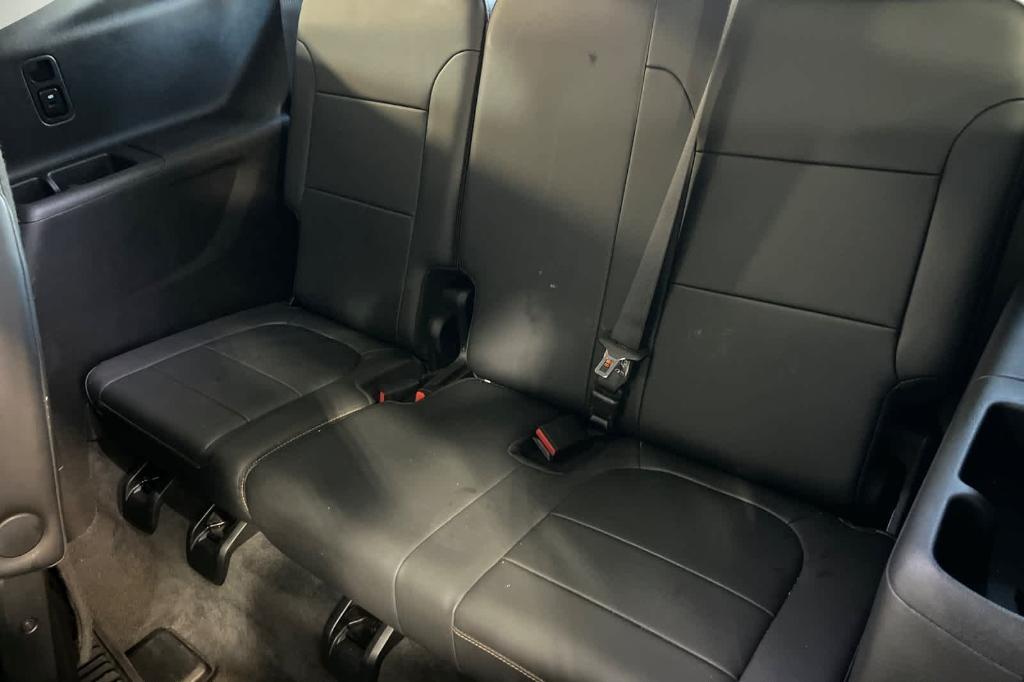 used 2020 Chevrolet Traverse car, priced at $19,397