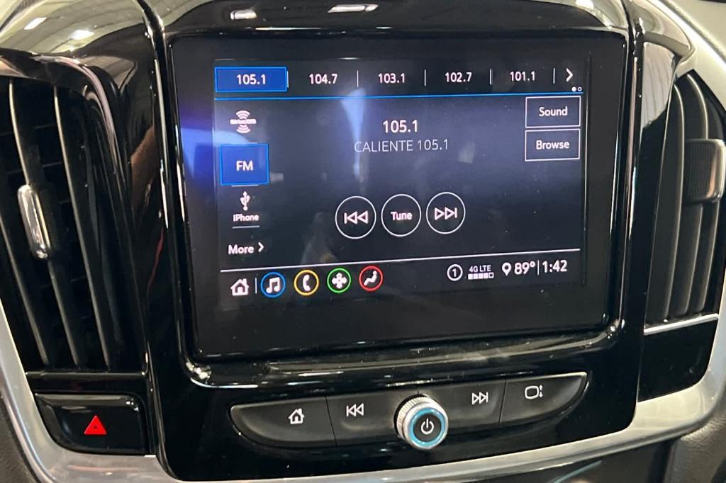 used 2020 Chevrolet Traverse car, priced at $19,397