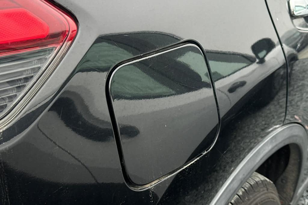 used 2017 Nissan Rogue car, priced at $7,722