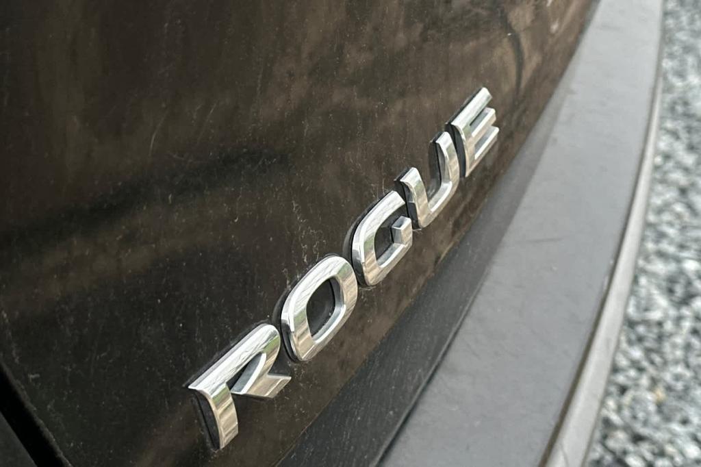 used 2017 Nissan Rogue car, priced at $7,722