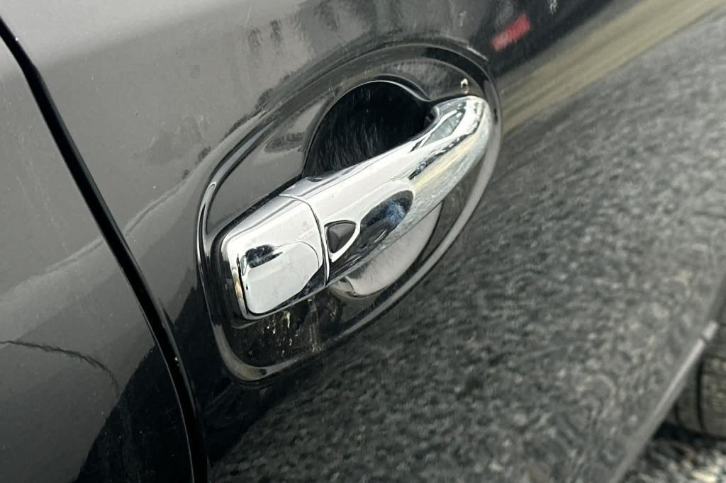 used 2017 Nissan Rogue car, priced at $7,722