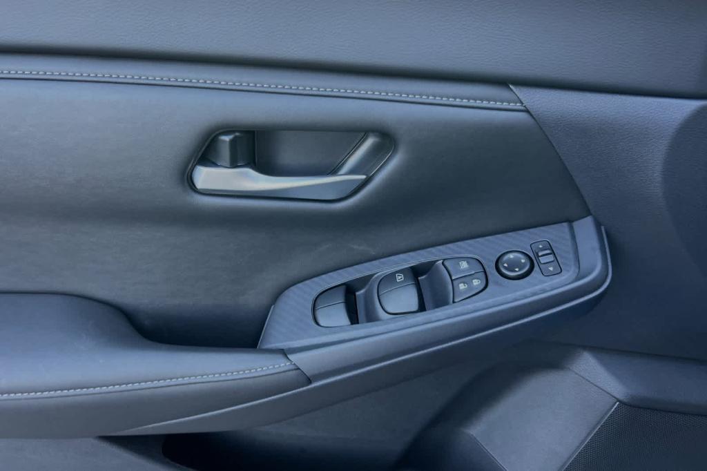 new 2025 Nissan Sentra car, priced at $22,312