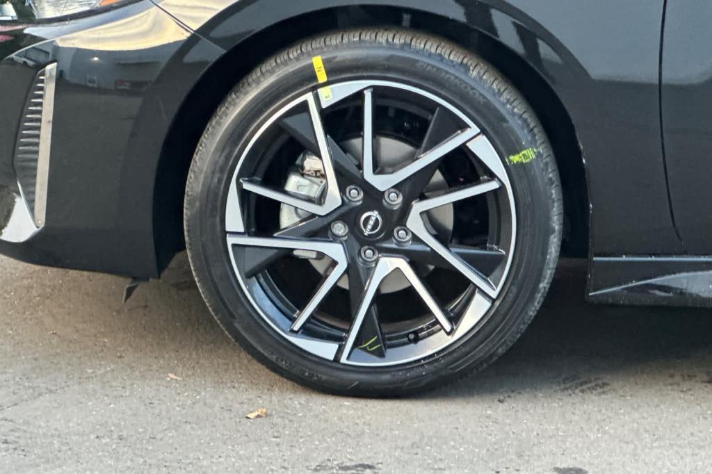 new 2025 Nissan Sentra car, priced at $25,936