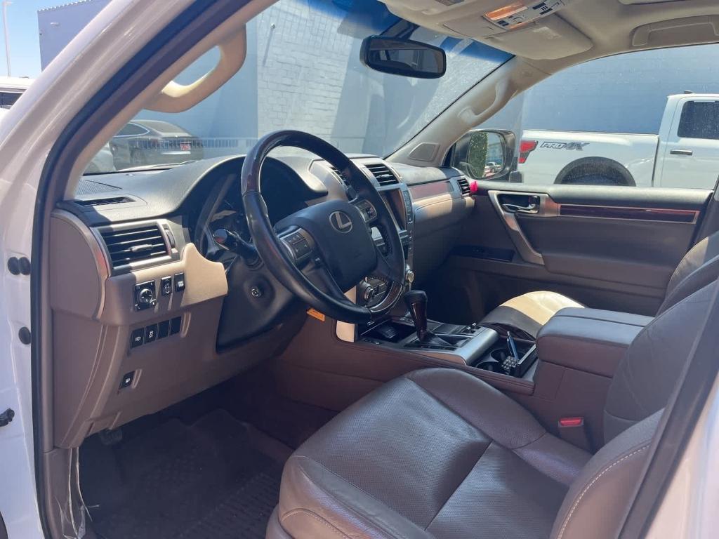 used 2019 Lexus GX 460 car, priced at $36,894