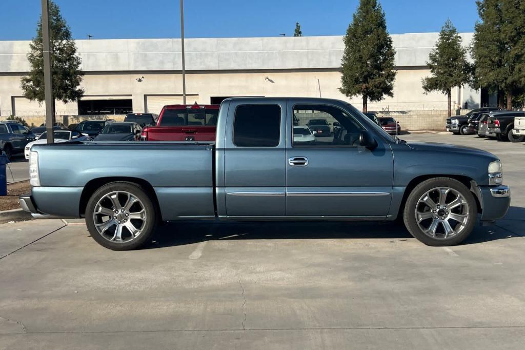 used 2006 GMC Sierra 1500 car, priced at $10,507