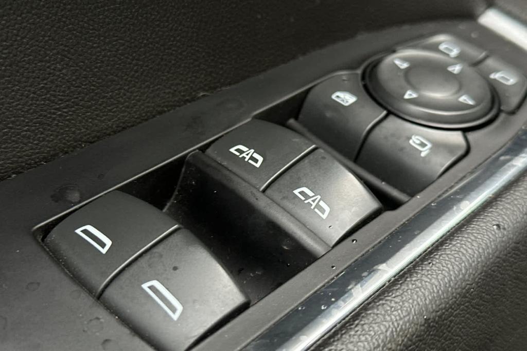 used 2022 GMC Sierra 1500 car, priced at $49,991