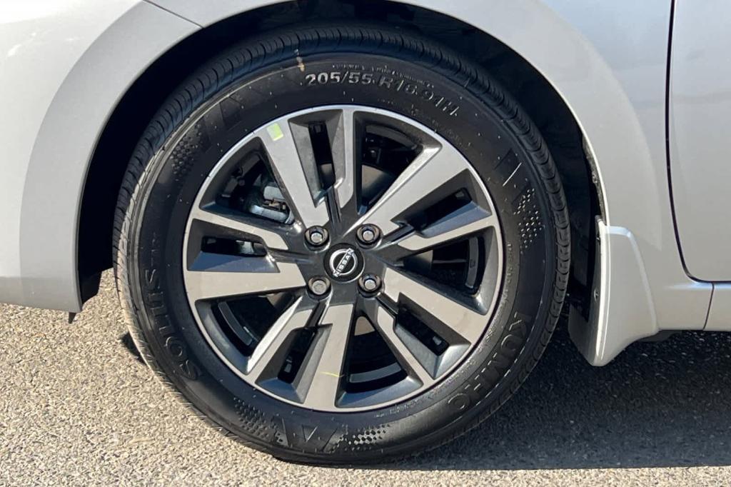 new 2025 Nissan Versa car, priced at $21,945