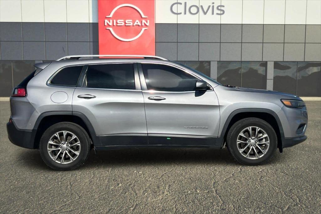 used 2019 Jeep Cherokee car, priced at $14,680