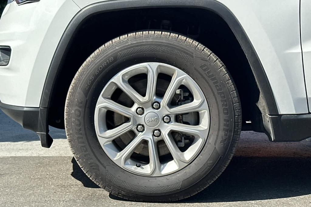 used 2022 Jeep Grand Cherokee WK car, priced at $24,923
