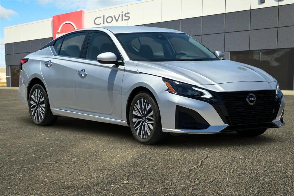 used 2023 Nissan Altima car, priced at $18,428