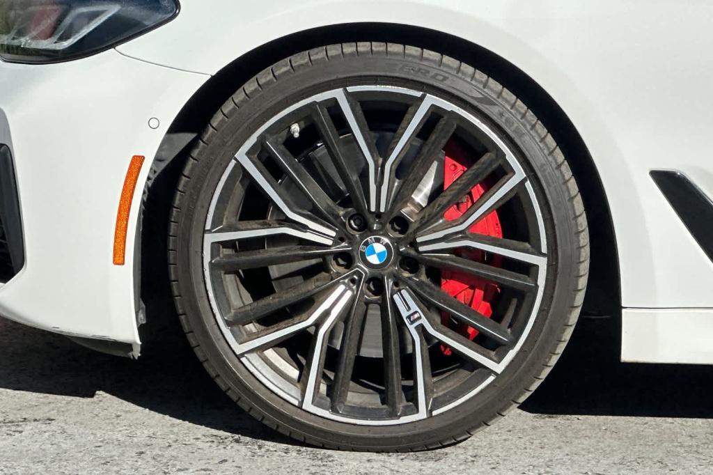 used 2022 BMW M550 car, priced at $48,243