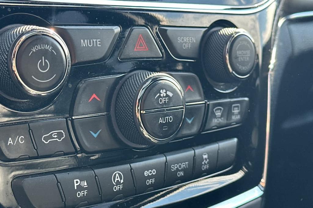 used 2020 Jeep Grand Cherokee car, priced at $17,520