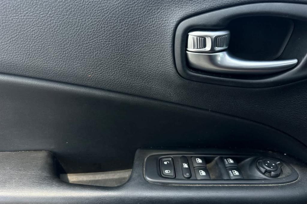 used 2019 Jeep Compass car, priced at $16,474