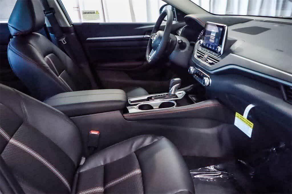 new 2025 Nissan Altima car, priced at $27,978