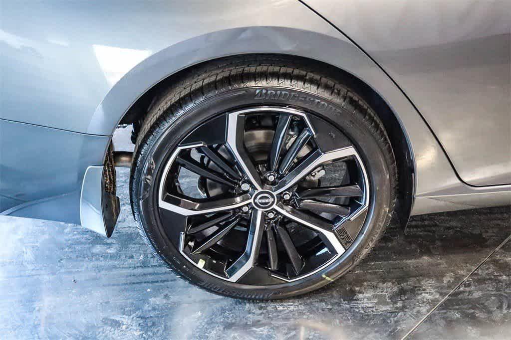 new 2025 Nissan Altima car, priced at $27,978
