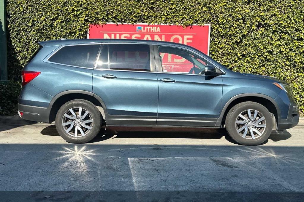 used 2022 Honda Pilot car, priced at $23,148