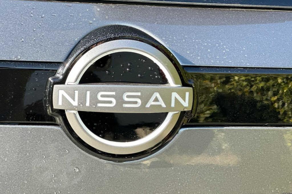 new 2025 Nissan Pathfinder car, priced at $44,187