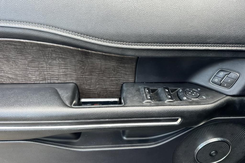 used 2019 Ford Expedition Max car, priced at $25,255