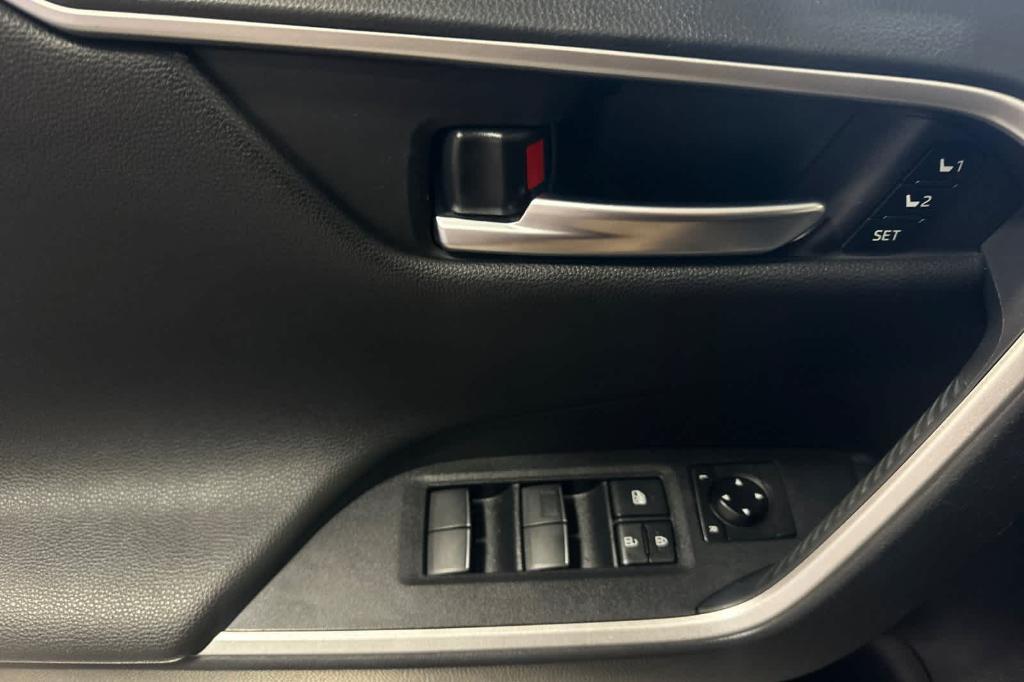 used 2019 Toyota RAV4 car, priced at $22,756