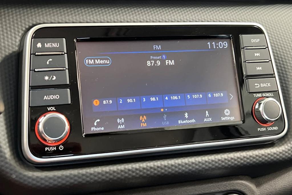new 2025 Nissan Kicks Play car, priced at $23,760