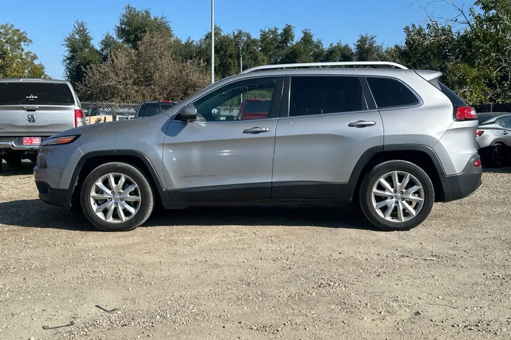 used 2017 Jeep Cherokee car, priced at $10,530