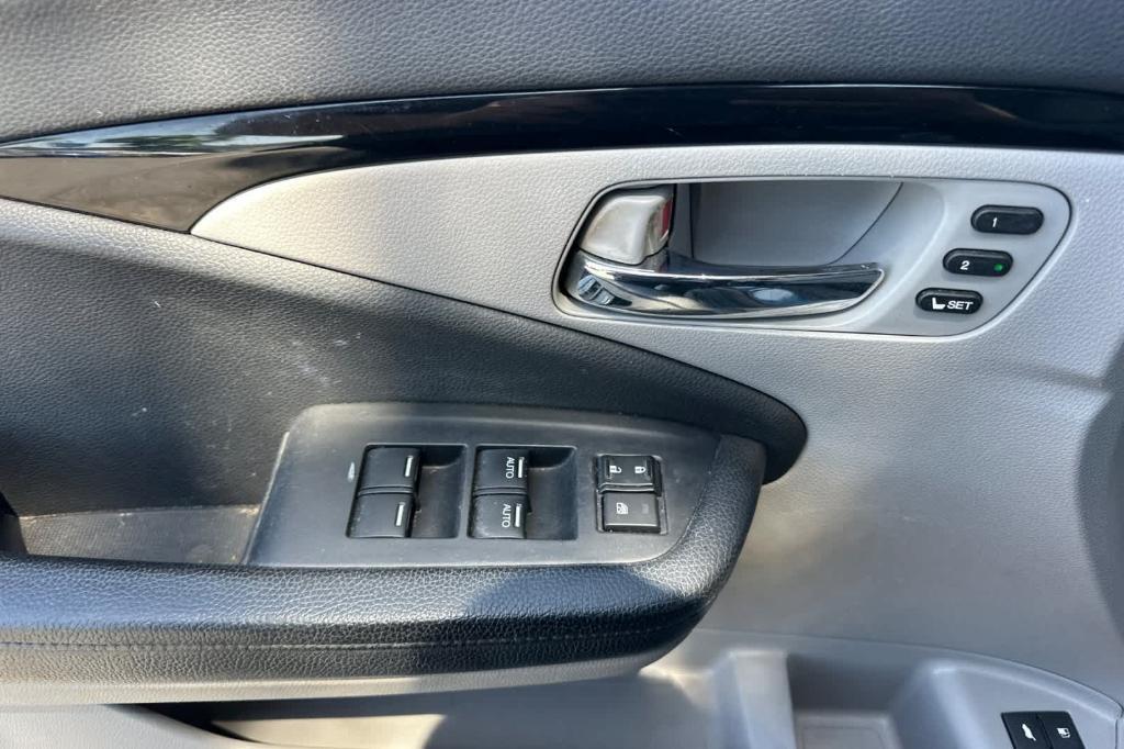 used 2016 Honda Pilot car, priced at $19,558