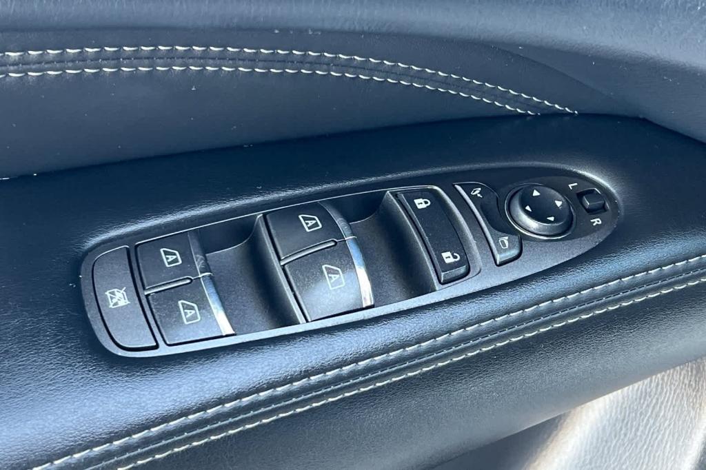 used 2017 INFINITI QX60 car, priced at $14,777