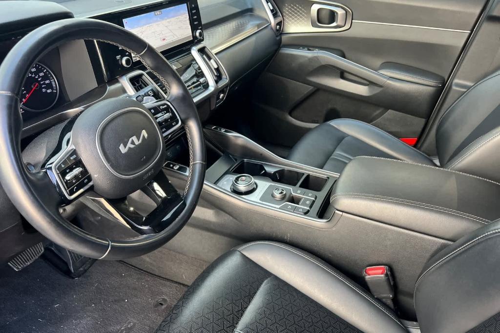 used 2022 Kia Sorento Hybrid car, priced at $21,134
