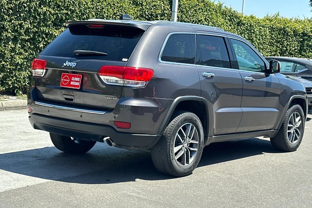 used 2017 Jeep Grand Cherokee car, priced at $13,913