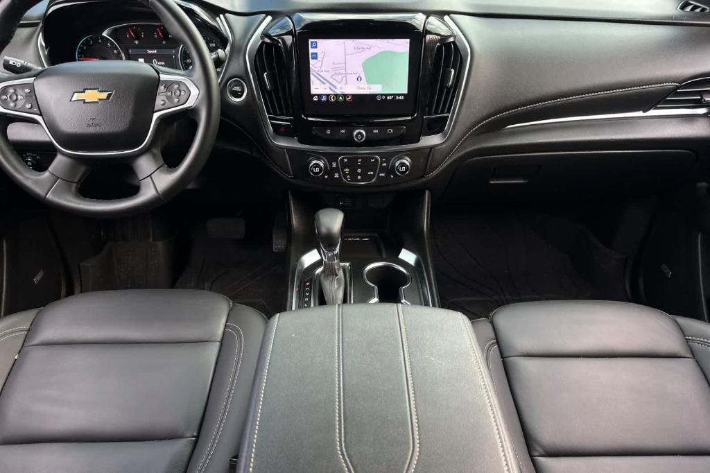 used 2023 Chevrolet Traverse car, priced at $30,671